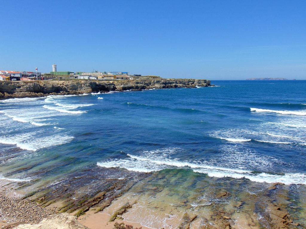 Surf Peniche - Ocean Viewアパートメント エクステリア 写真